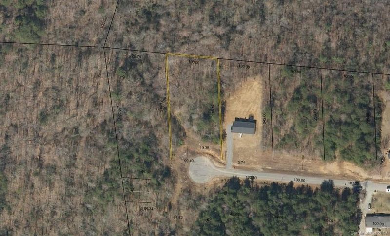 7828 Raynard St, Sherrills Ford, NC 28673