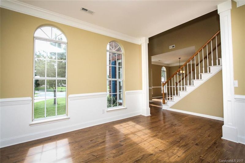11100 Fox Cove Dr, Charlotte, NC 28273