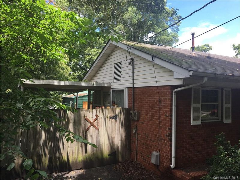 1014 Garringer Pl, Charlotte, NC 28208