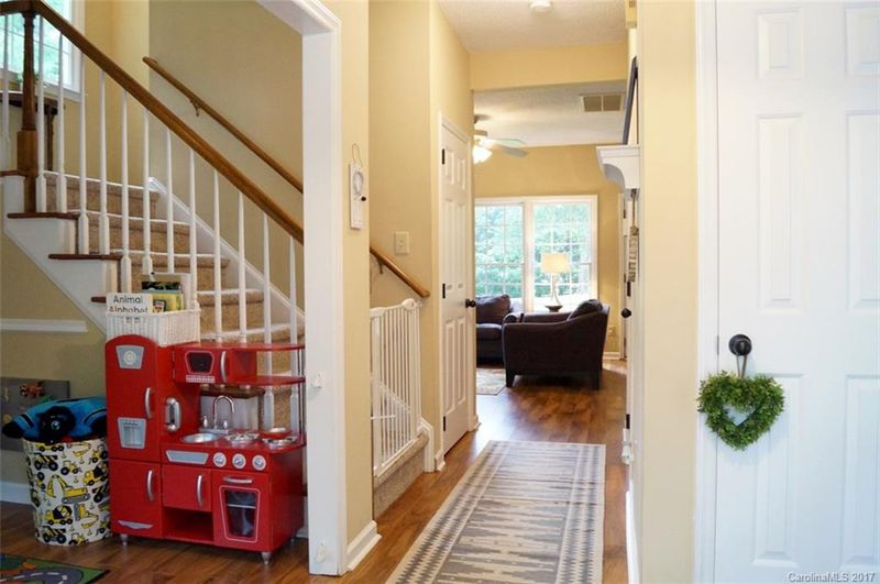 2922 Windsor Chase Dr, Matthews, NC 28105