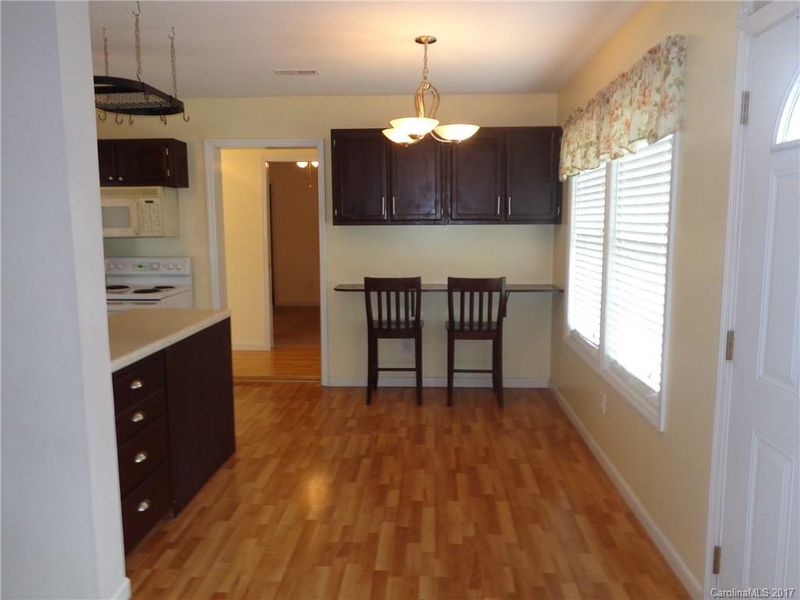 115 Roxie Ln, Belmont, NC 28012