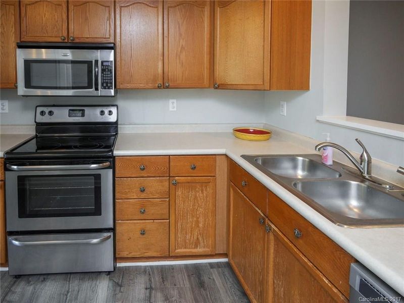 6085 Cougar Ln #7403, Charlotte, NC 28269
