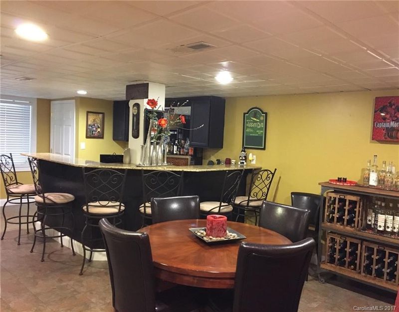 200 Suburban Ave, Concord, NC 28025
