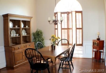 243 Winter Flake Dr, Statesville, NC 28677