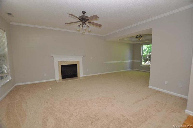 10410 Baskerville Ave, Charlotte, NC 28269