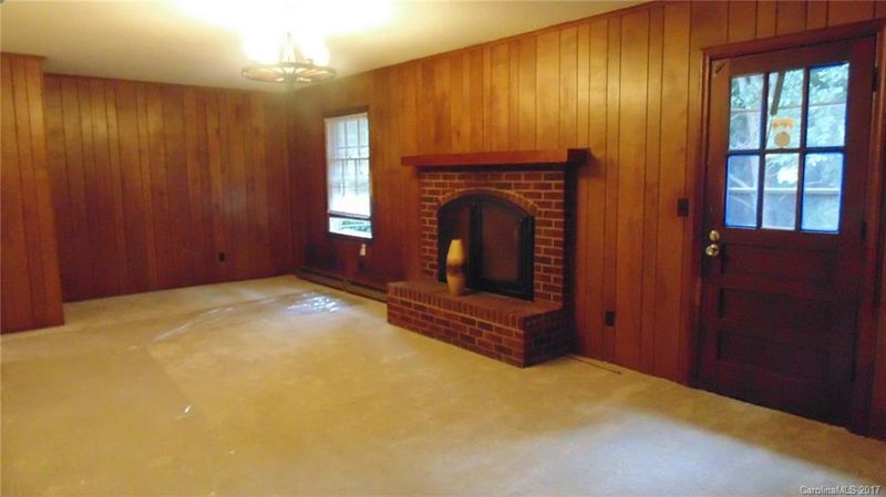 4843 E Cheviot Rd E, Charlotte, NC 28269
