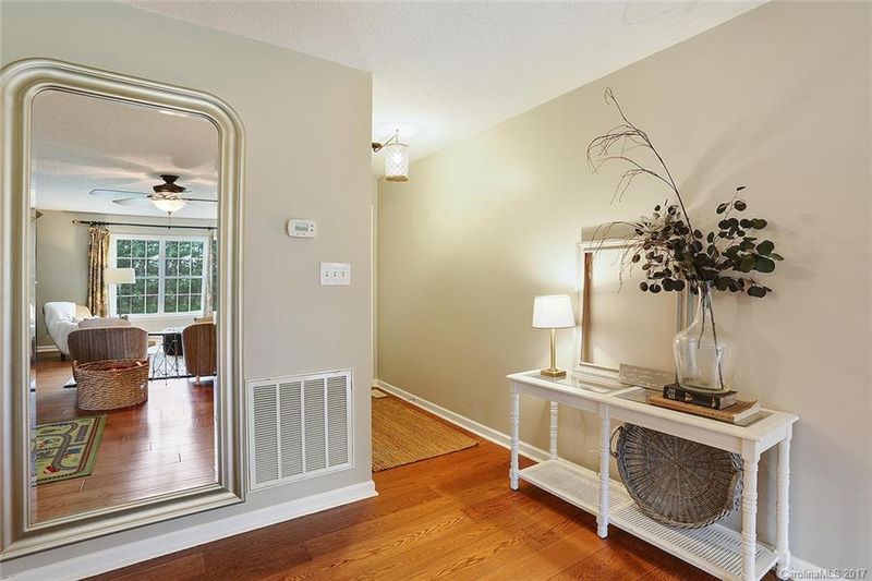 2799 Eagle Dr, Lincolnton, NC 28092