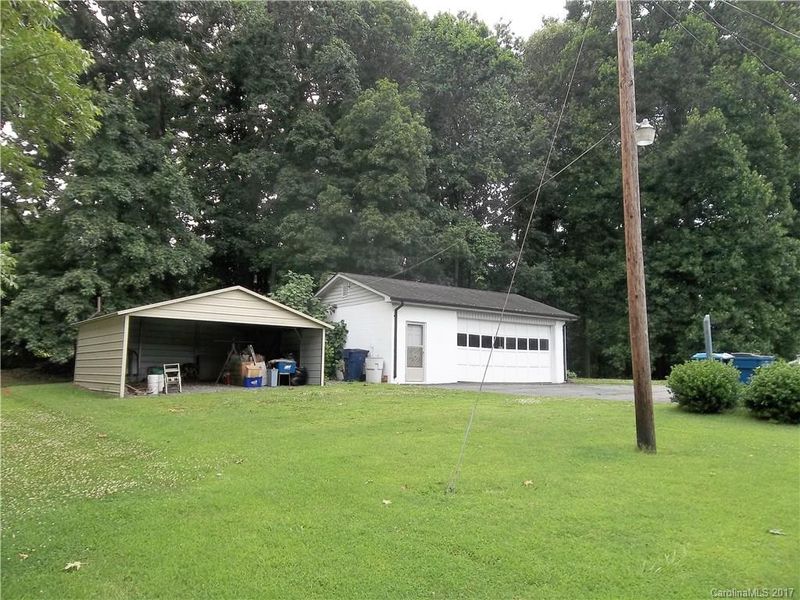 1122 La Forest Ln, Concord, NC 28027