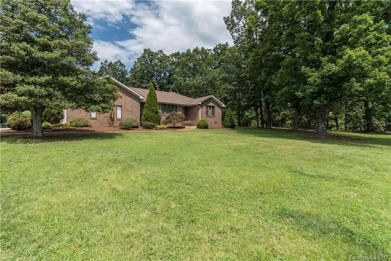 3757 Heatherbrook Trl, Vale, NC 28168