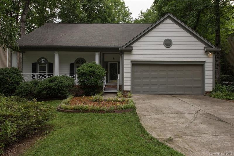2109 Annecy Dr, Matthews, NC 28105