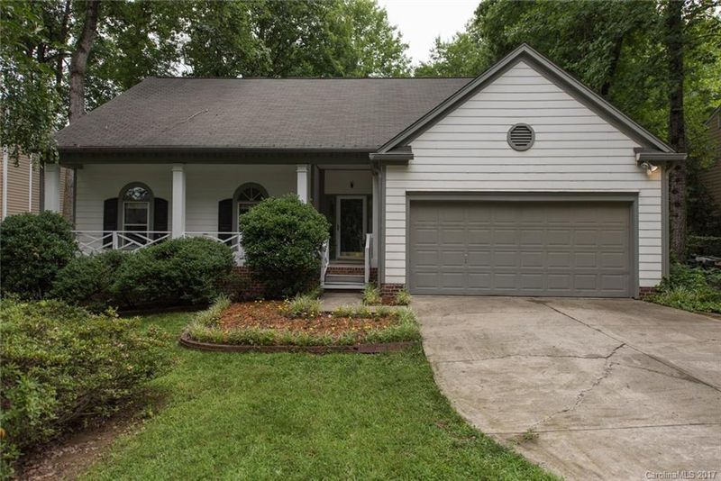 2109 Annecy Dr, Matthews, NC 28105