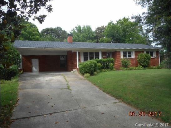 1652 Woolie Rd, Lincolnton, NC 28092