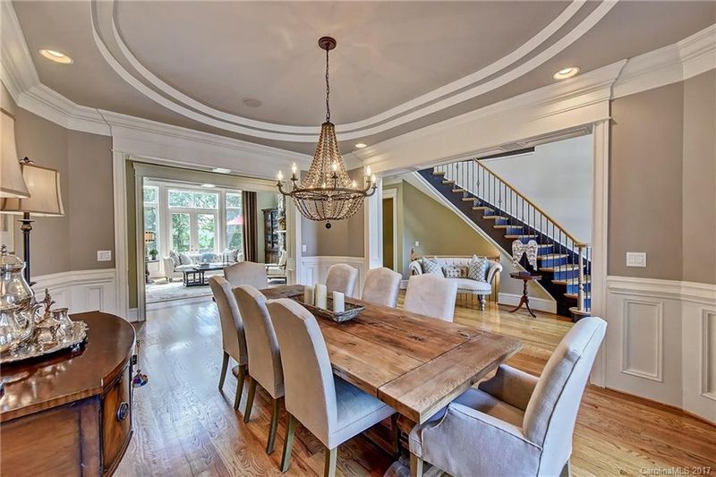 18901 River Falls Dr, Davidson, NC 28036