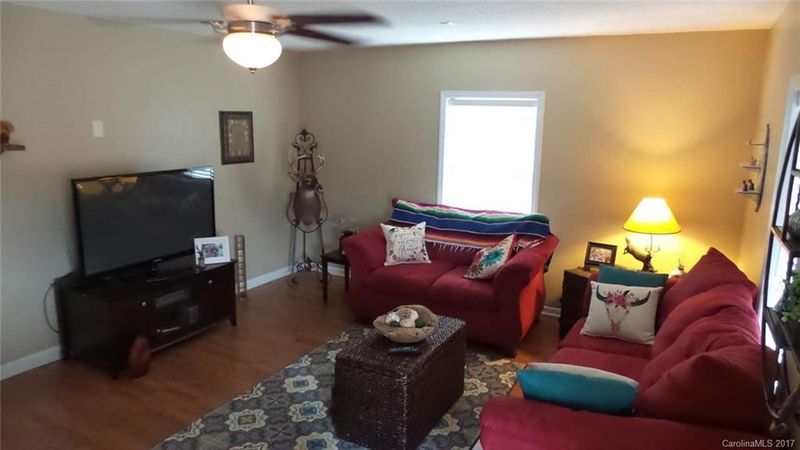 714 Brook St #4, Belmont, NC 28012