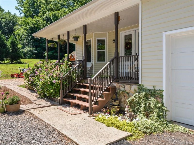 2789 Bush Rd, Clover, SC 29710