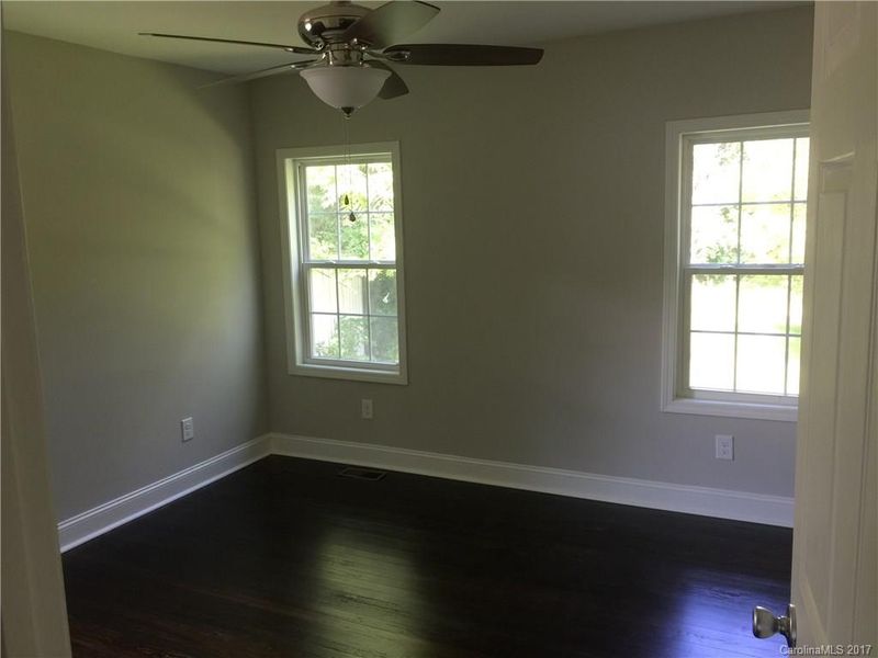 319 Highland St, Mount Holly, NC 28120