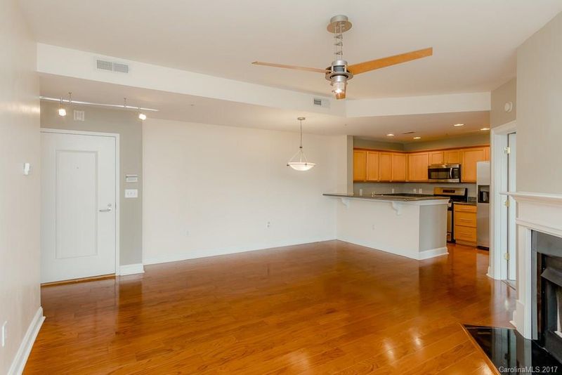 718 Trade St #603, Charlotte, NC 28202