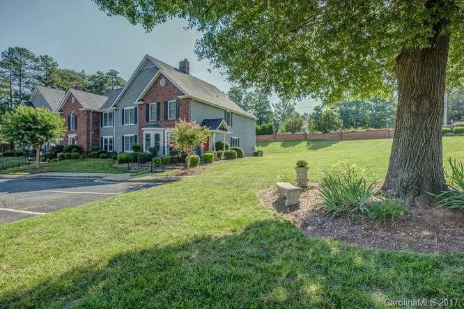 1695 Robinwood Rd #1, Gastonia, NC 28054