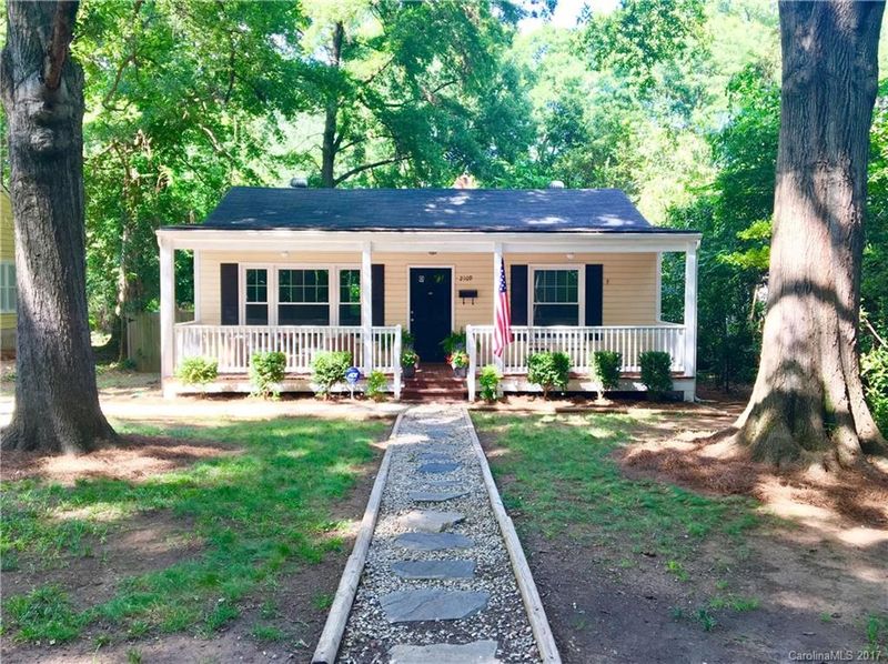 2109 Laburnum Ave, Charlotte, NC 28205