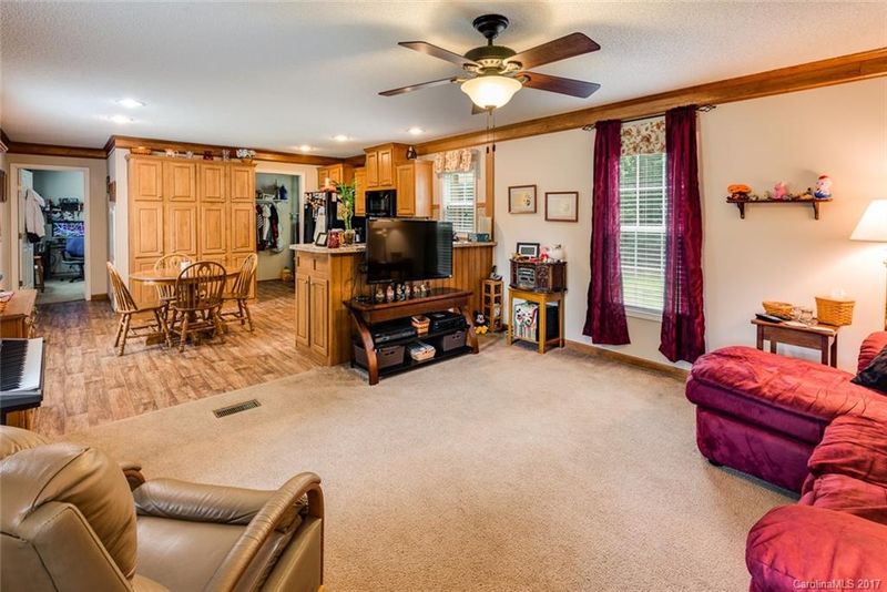 537 Shepherd Rd #4, Troutman, NC 28166