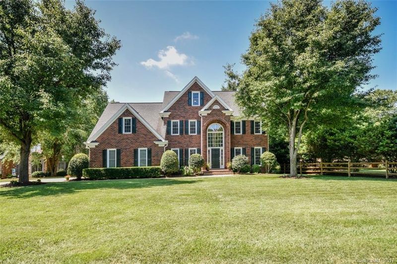 10110 Compton Ln, Huntersville, NC 28078