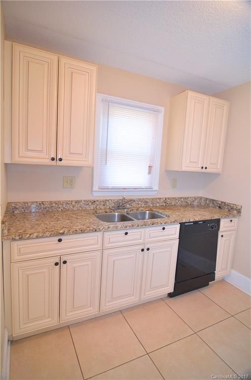 3205 Commonwealth Ave, Charlotte, NC 28205