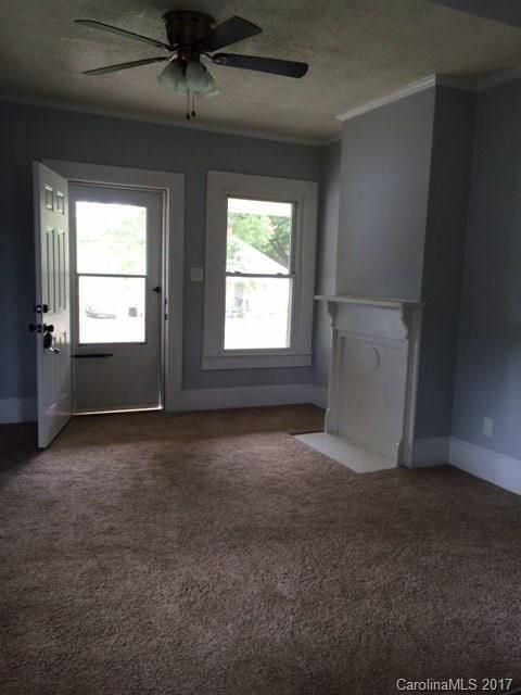 204 Bell St, Mount Holly, NC 28120