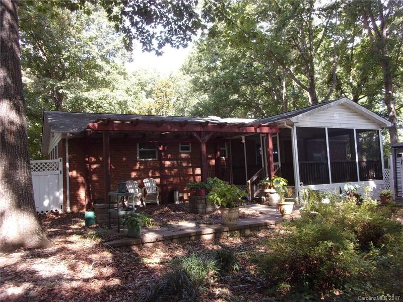 312 Forest Park Rd, Stallings, NC 28104