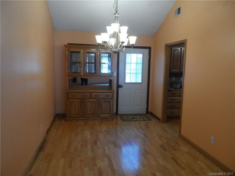 8107 Barncliff Rd, Charlotte, NC 28227