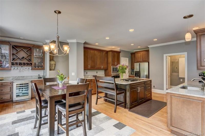 19420 Laurel Glen Ave, Cornelius, NC 28031
