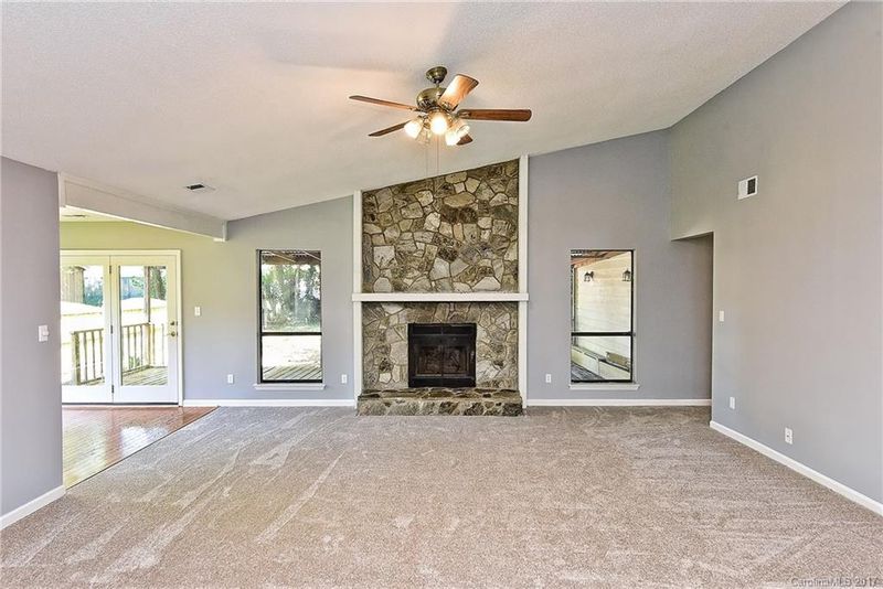 6217 Elkington Ln, Mint Hill, NC 28227