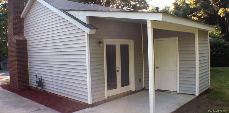 7605 King Richard Ct, Charlotte, NC 28227