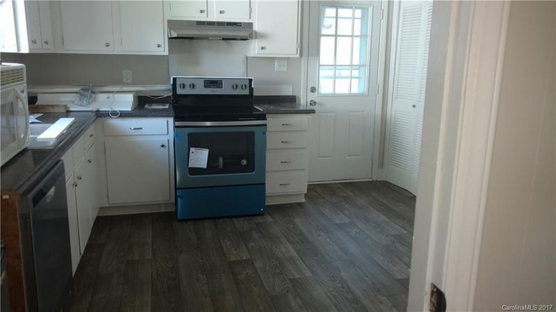 1301 Ranch Rd, Charlotte, NC 28208