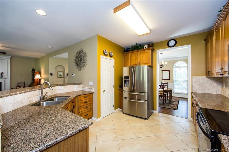 786 Knightswood Rd #401, Fort Mill, SC 29708