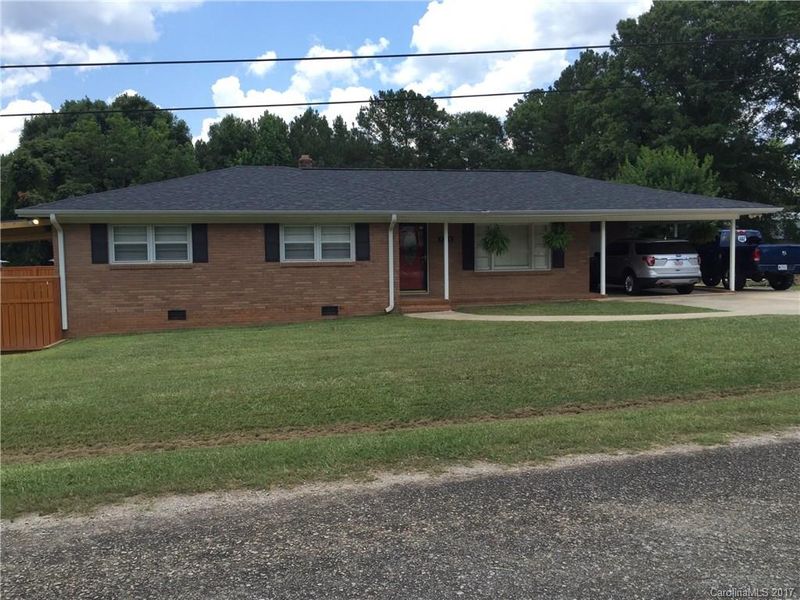 5218 Knopf Rd, Great Falls, SC 29055