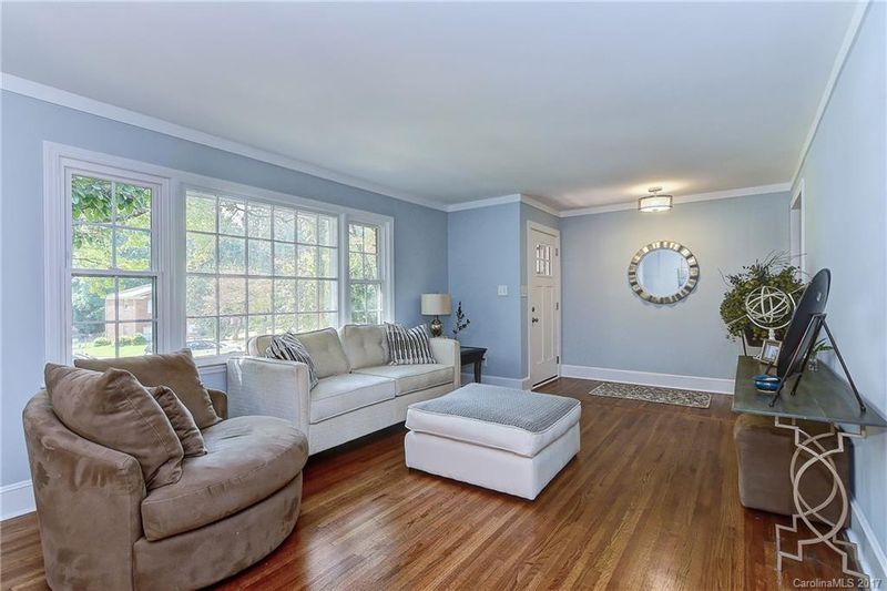 6035 Brookhaven Rd, Charlotte, NC 28210