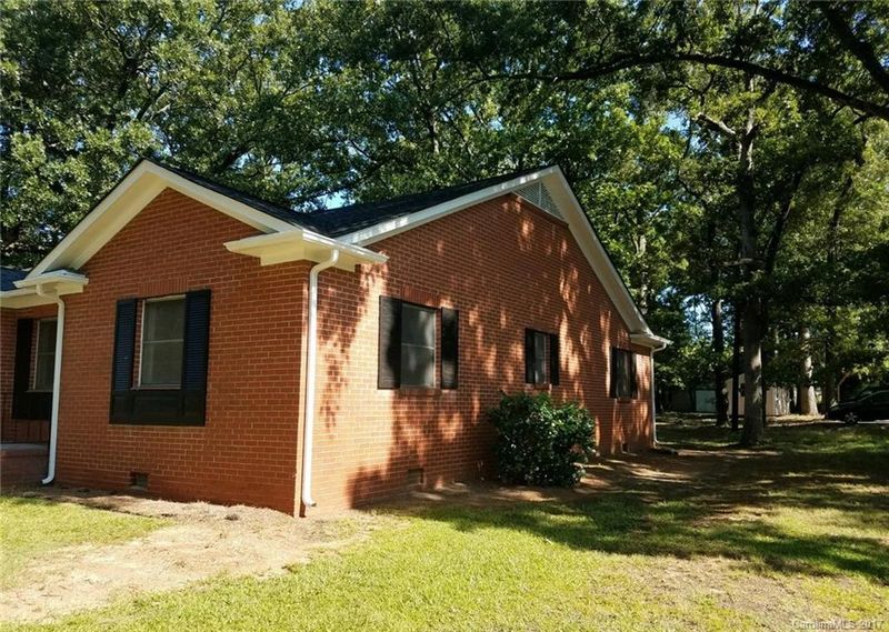 508 W Phifer St, Marshville, NC 28103