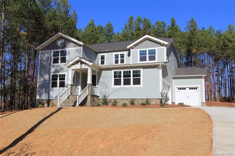 4201 Island Fox Ln #10, Denver, NC 28037