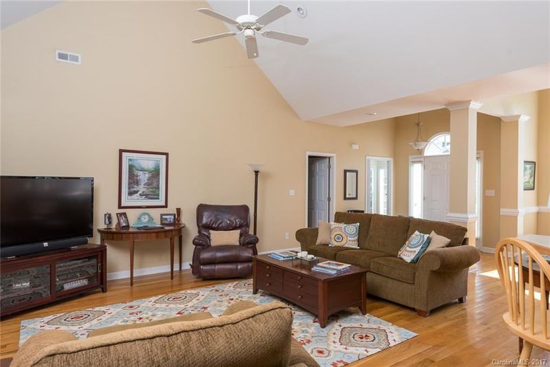 314 Little Daisy Ln, York, SC 29745