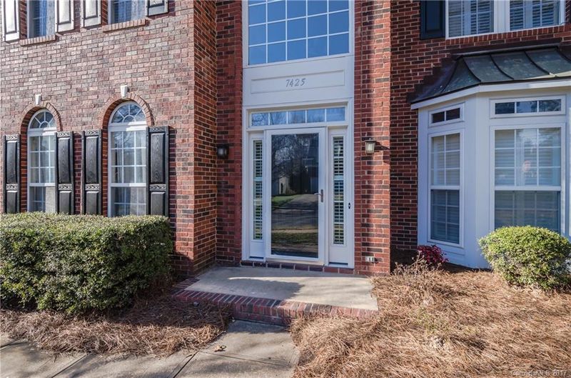 7425 Harrisonwoods Pl, Charlotte, NC 28270