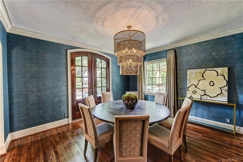 2020 Beverly Dr, Charlotte, NC 28207