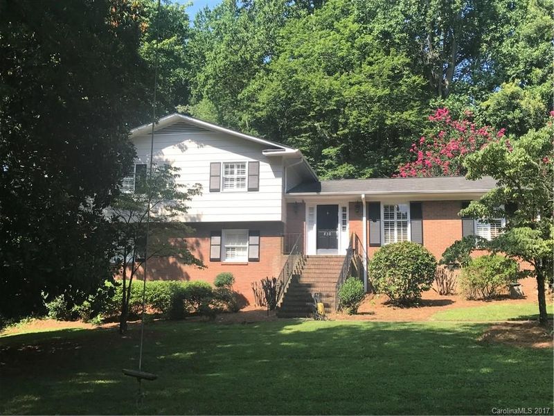830 Wingrave Dr #6, Charlotte, NC 28270