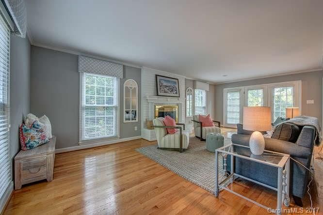 3320 Lincoln Ln, Gastonia, NC 28056