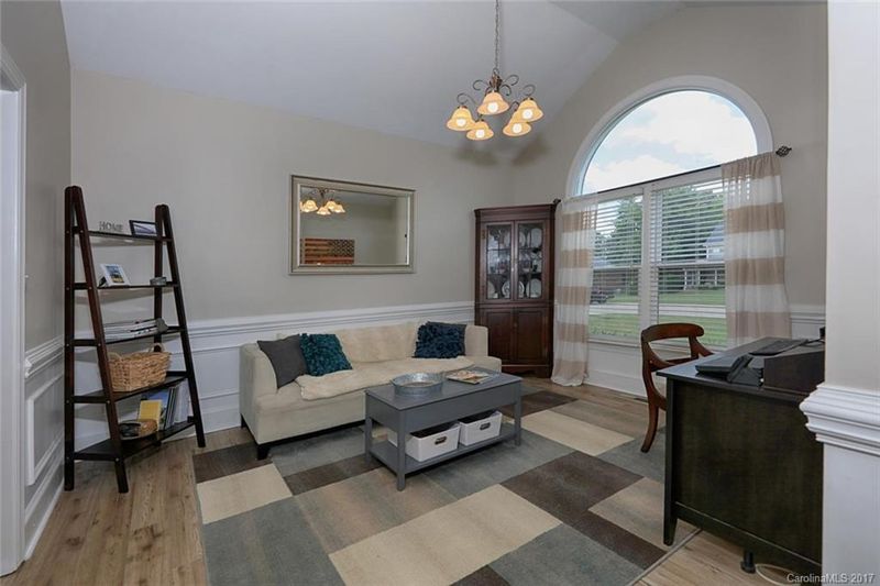 2653 Willis Dr, Harrisburg, NC 28075