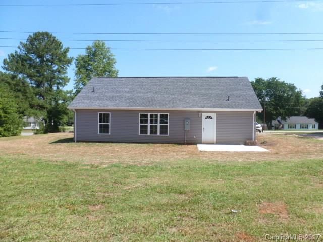 1042 Grace Ave, Lancaster, SC 29720