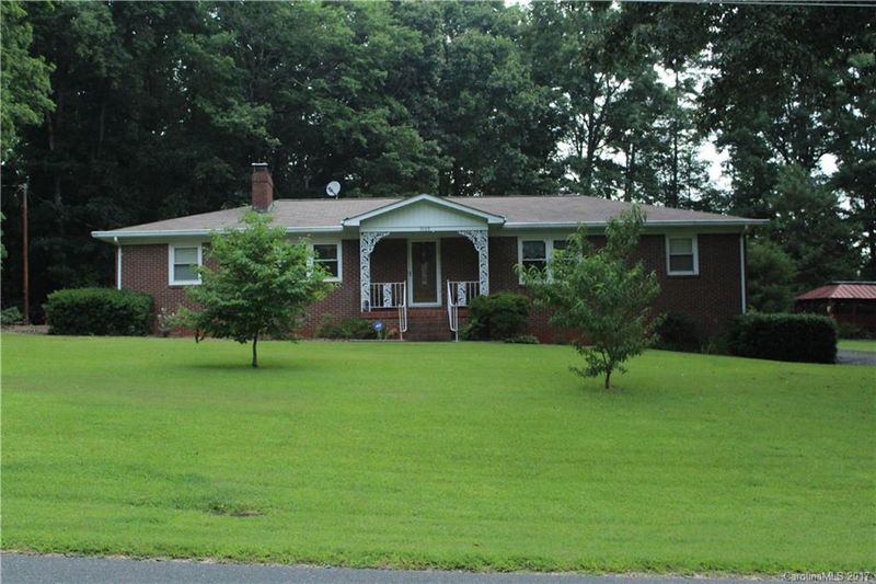 3065 Simmons St, Kannapolis, NC 28083