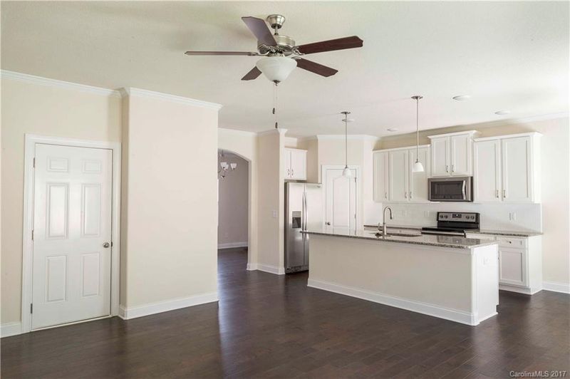 1033 Pecan Ridge Rd, Fort Mill, SC 29715