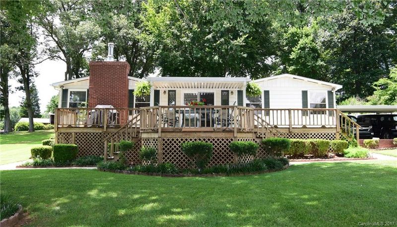 4190 Mcgee Point Rd, Terrell, NC 28682