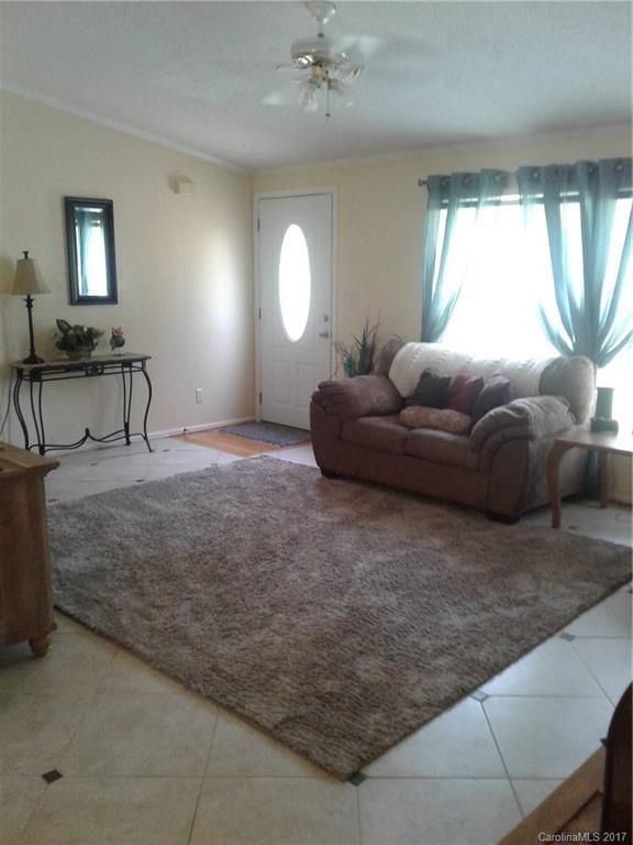 176 Ashford Dr, Olin, NC 28660