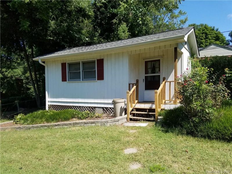 1906 Old West Ln, Gastonia, NC 28052